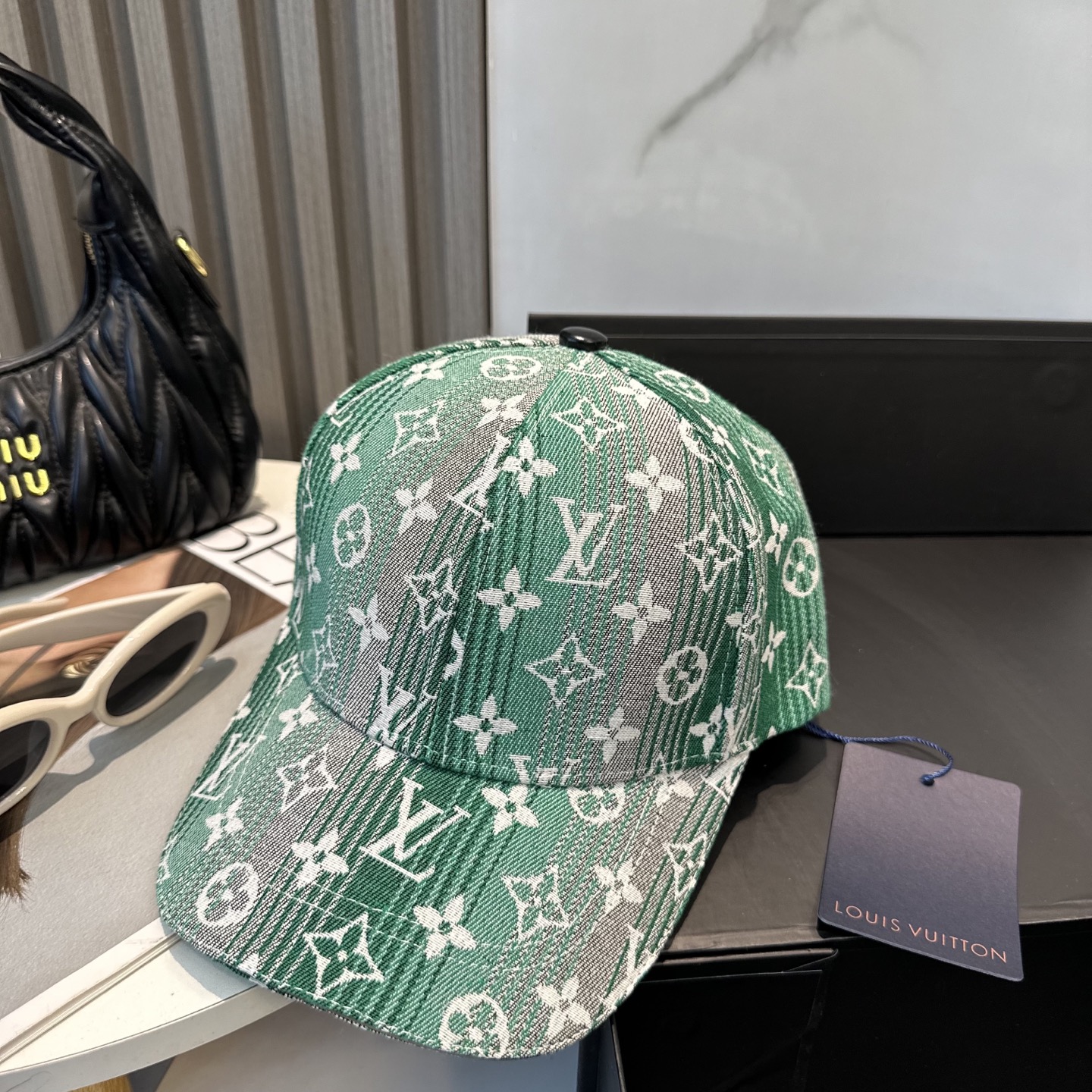 TOP Louis Vuitton LV Jacquard Baseball Cap - 4 Colors