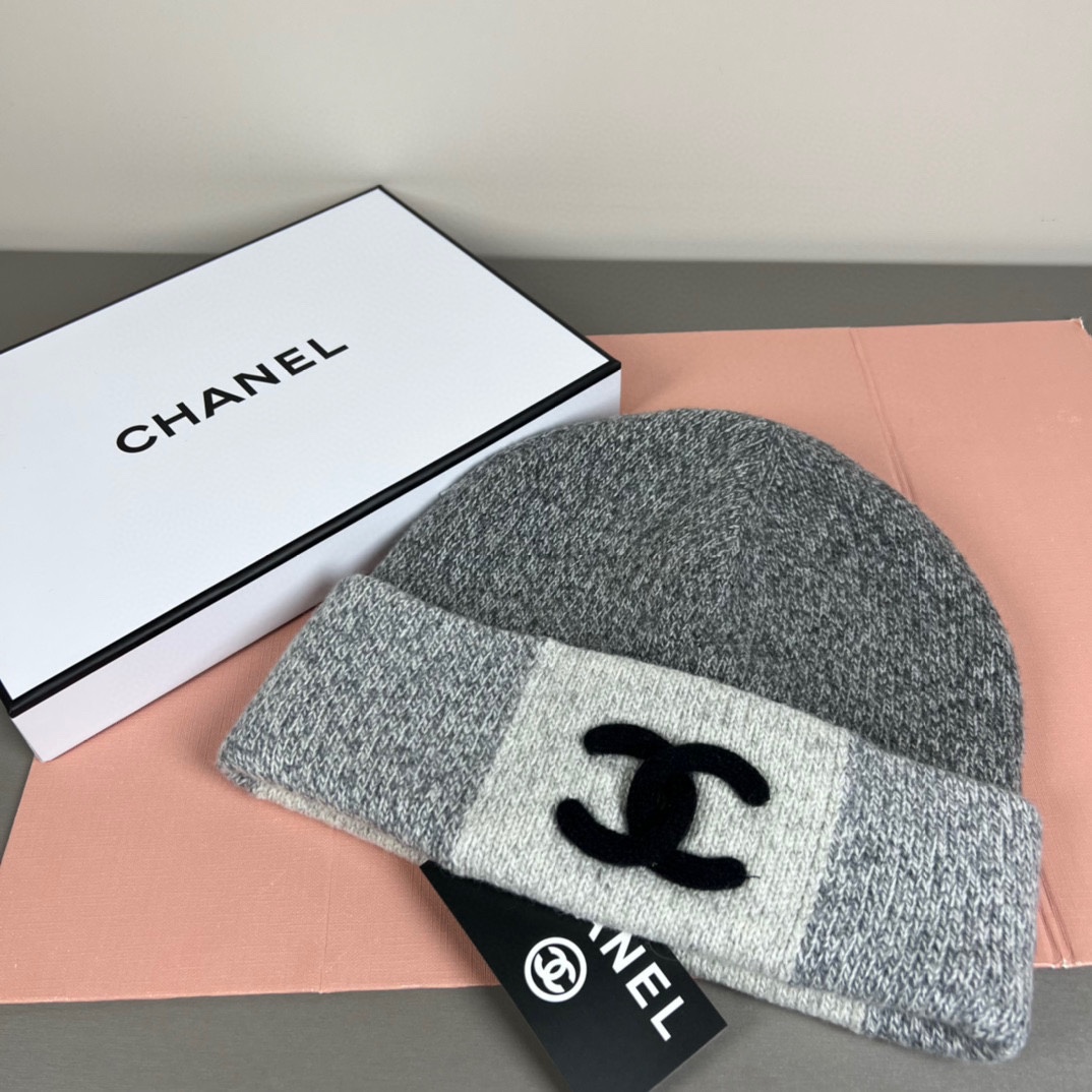 TOP CHANEL Knitted Hat - 2 Colour