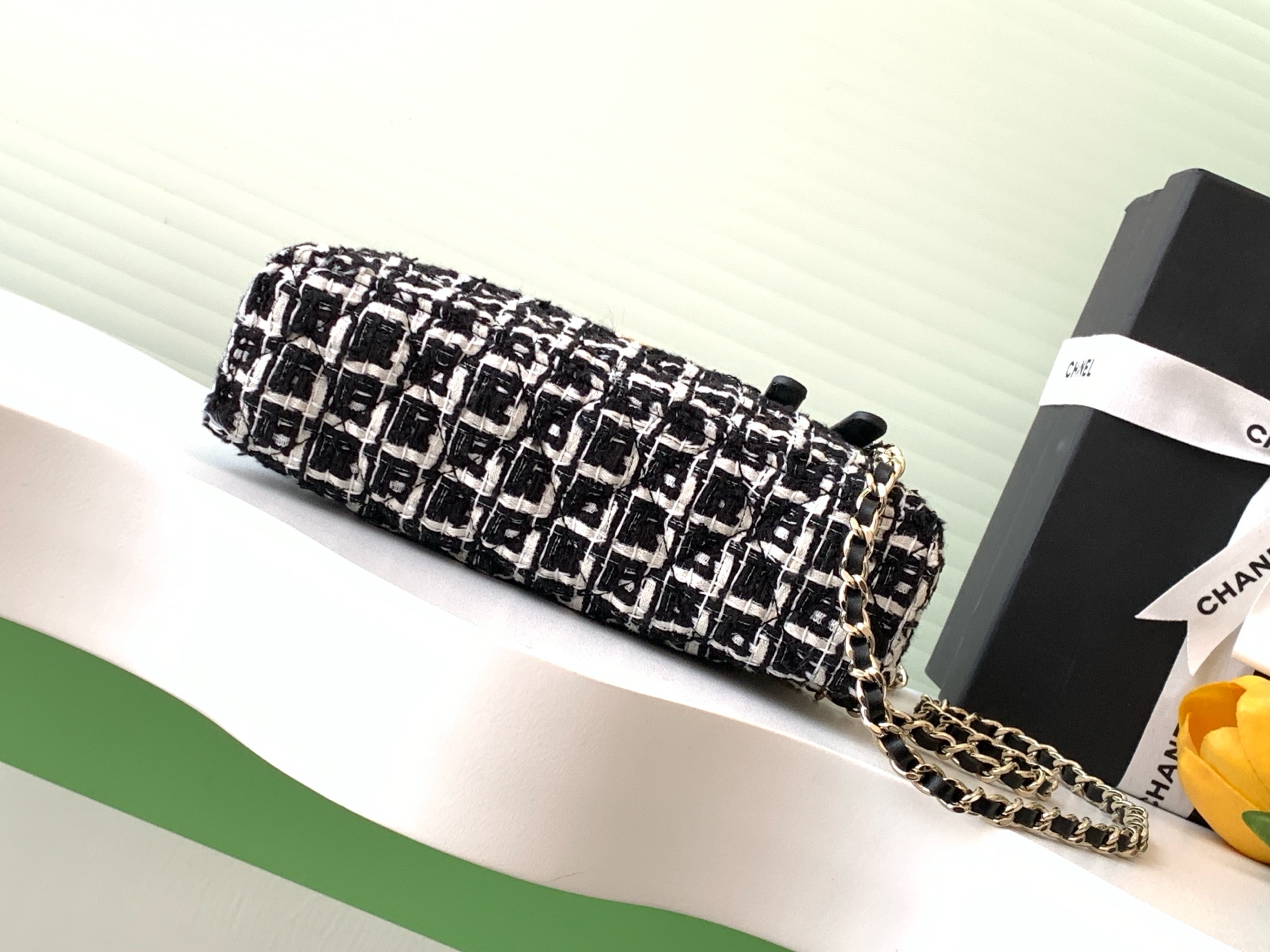 TOP CHANEL Vanity Case Bag 25C Chain Clutch Bag Denim 17*19.5*5cm - Black