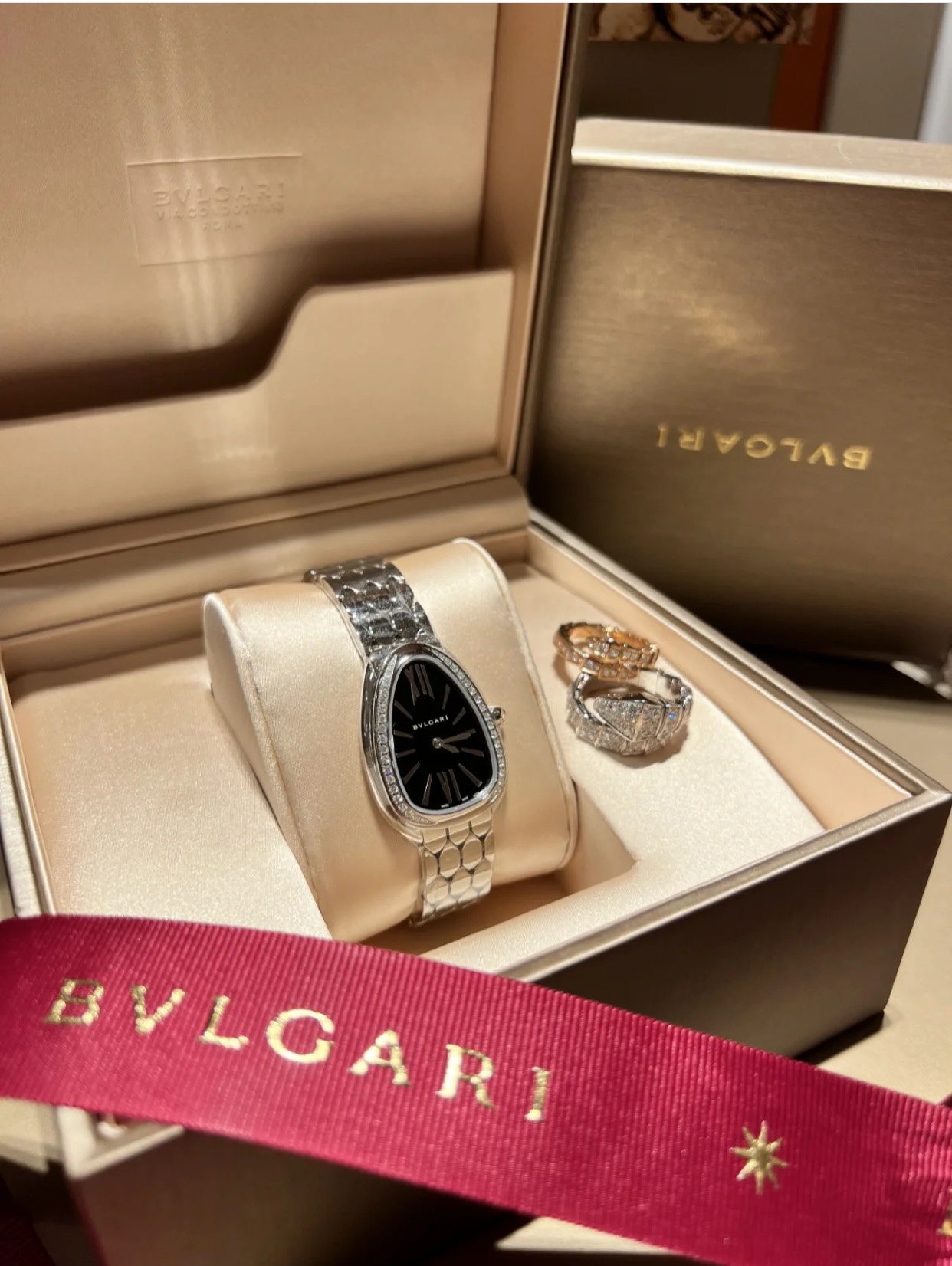 Top BVLGARI Serpenti Seduttori Watches with Diamond - Silver