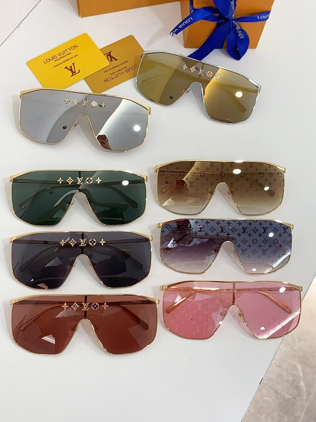 TOP Louis Vuitton LV Sunglasses - 8 Colors