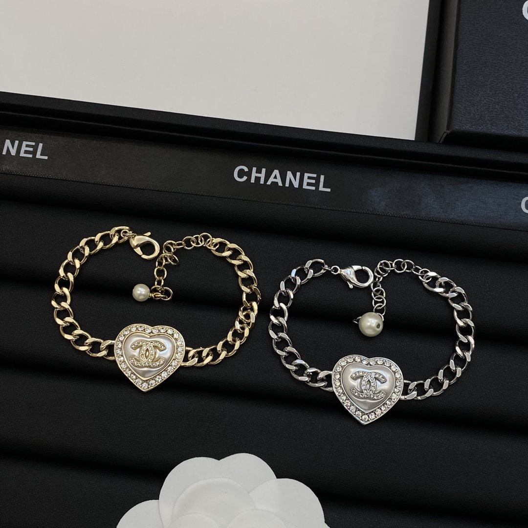 TOP CHANEL Bracelet - 2 Colors