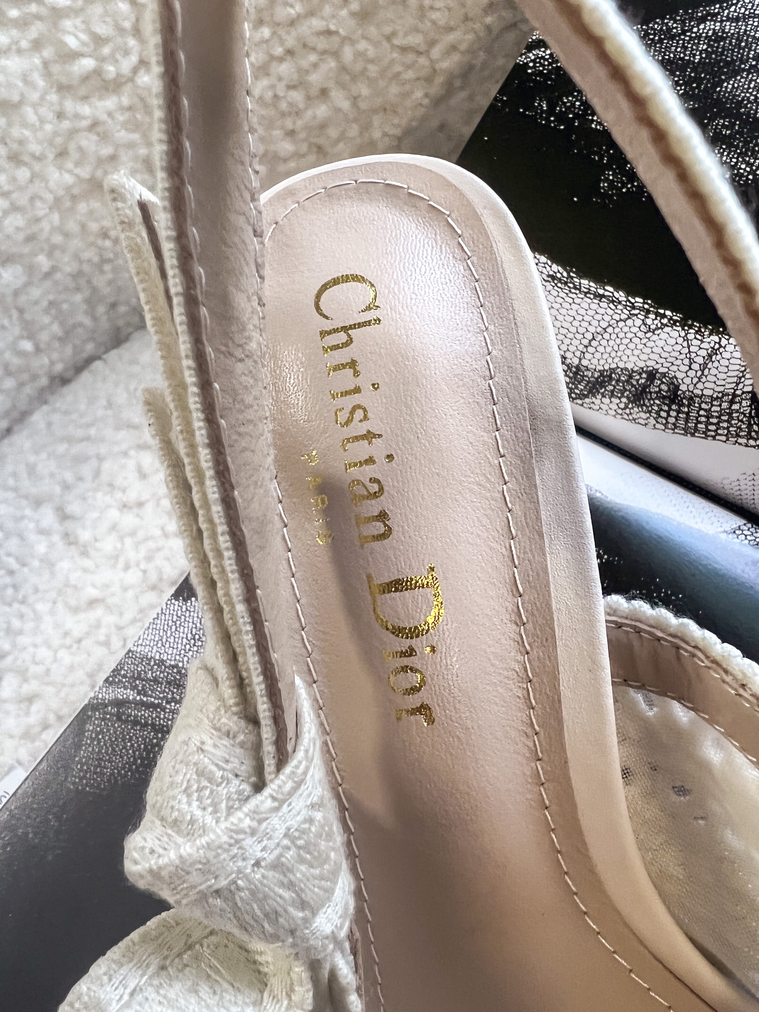 TOP Christian Dior Macrame High Heels Lace Shoes 22 - White