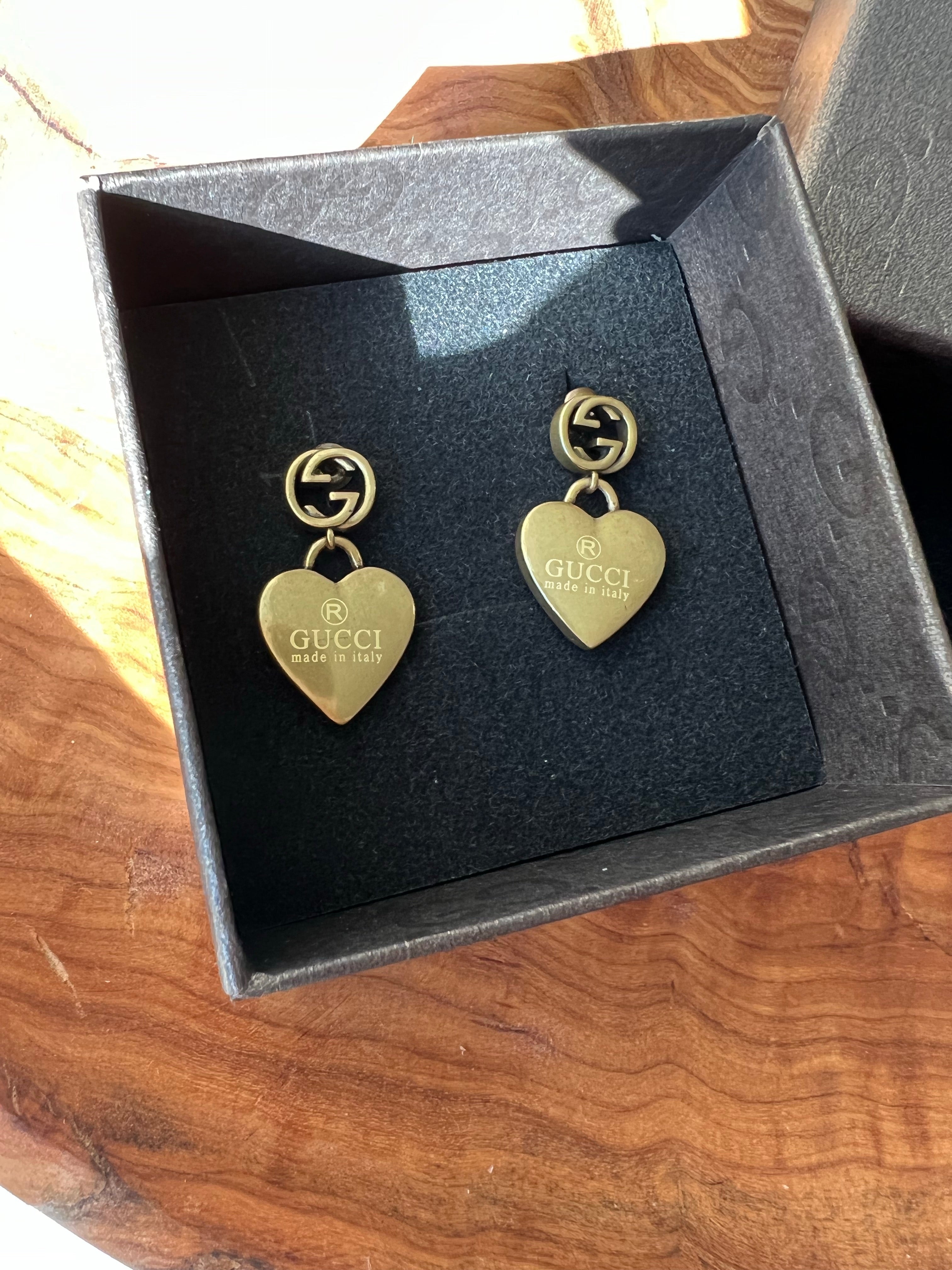 TOP GUCCI Dangle Heart Earrings