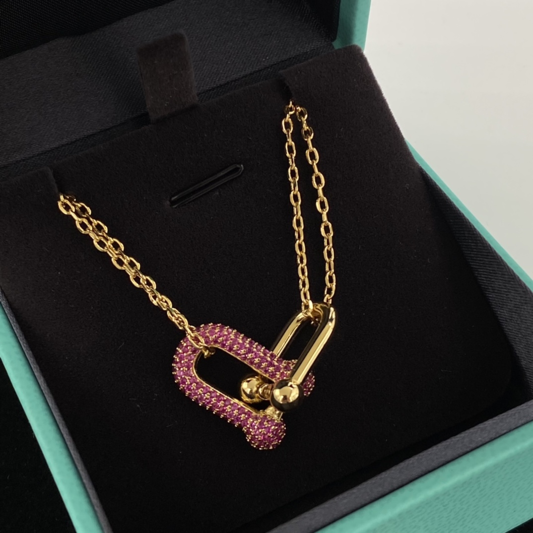 TOP Tiffany & Co. Lock Necklace