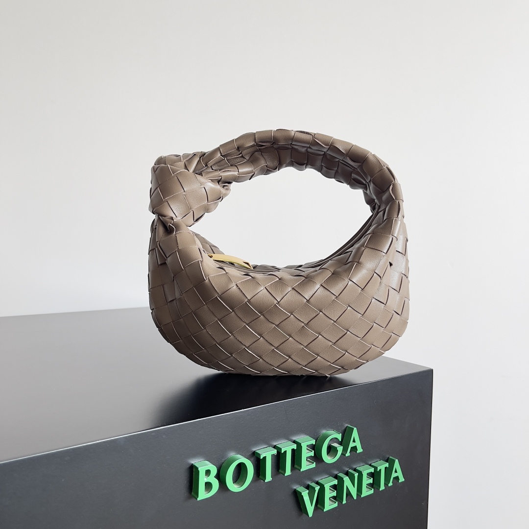 TOP Bottega Veneta BV Jodie Bag Lambskin 23x15x5cm/36x21x13cm/48x40x16cm - Pine Cone Brown