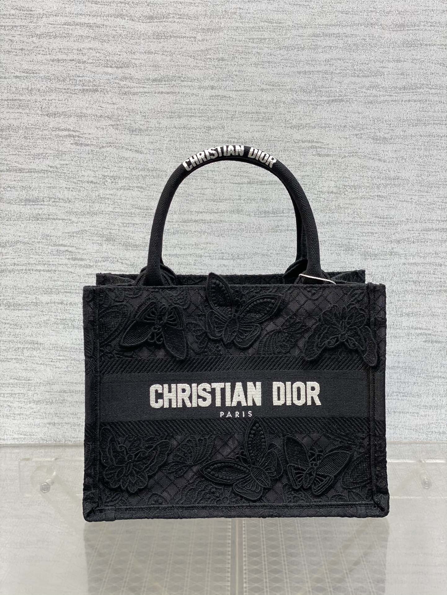 TOP Christian Dior Lace Butterfly Flower Tote Bags 26cm/36cm - 2 Sizes - 2 Colors