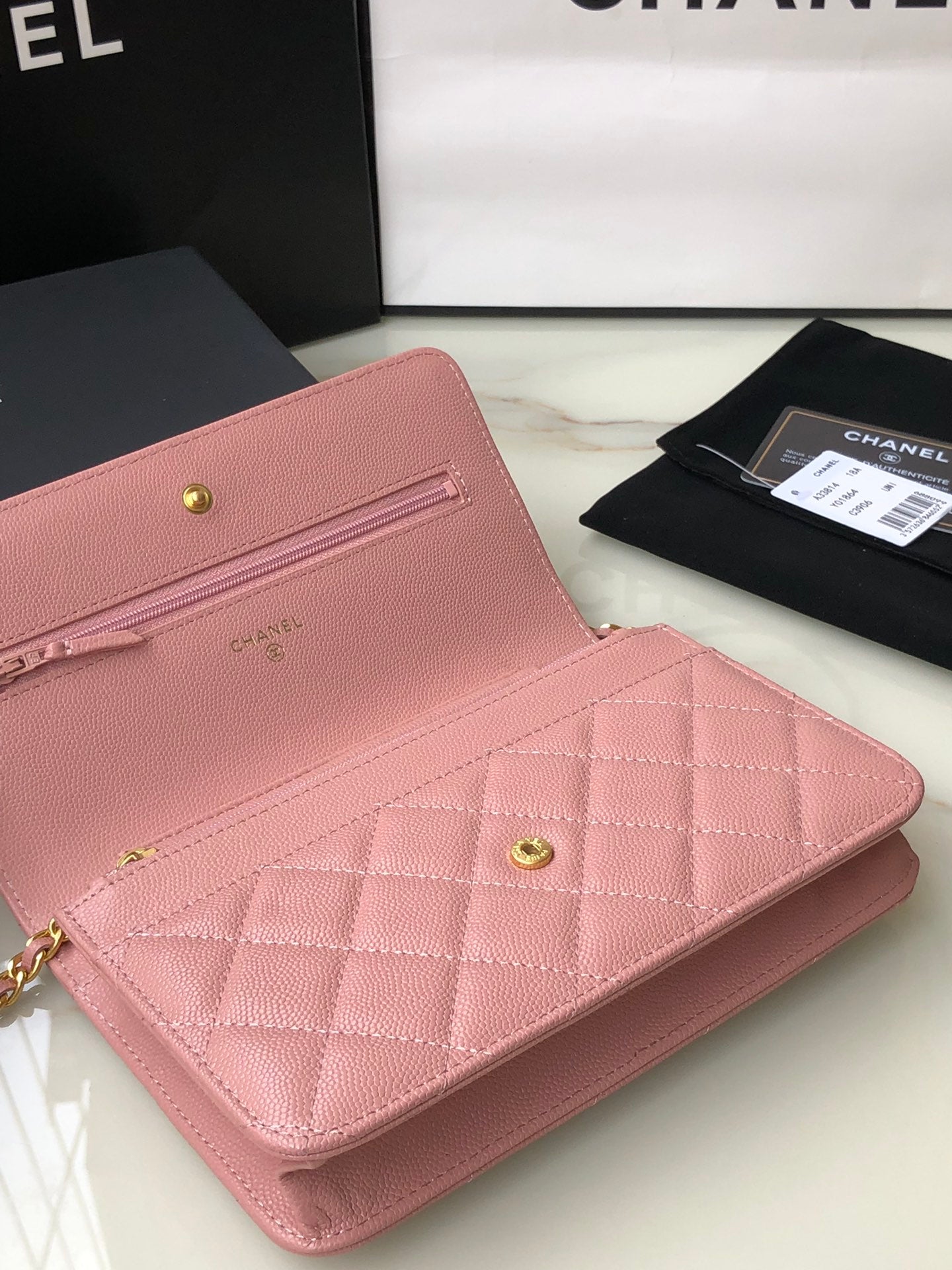 TOP CHANEL WOC Bag Caviar Leather - Pink