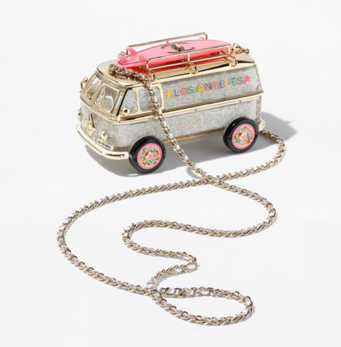 TOP CHANEL Mini Van-shaped Evening Bag 9.4×16×8.7cm - Gold