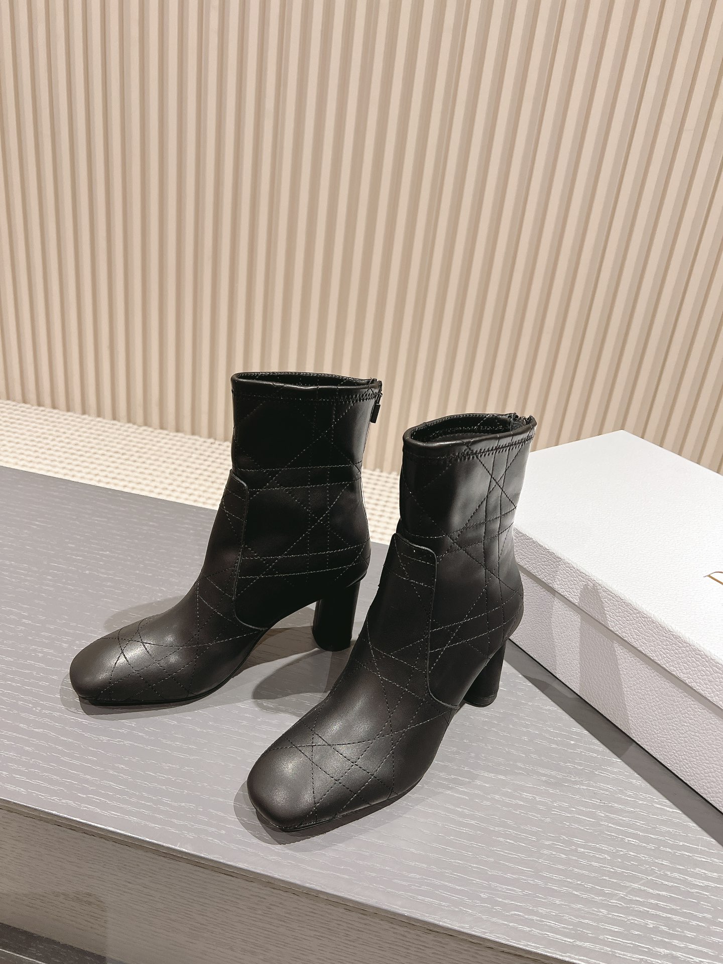 TOP Christian Dior D-Shadow High Heel Boots - Black