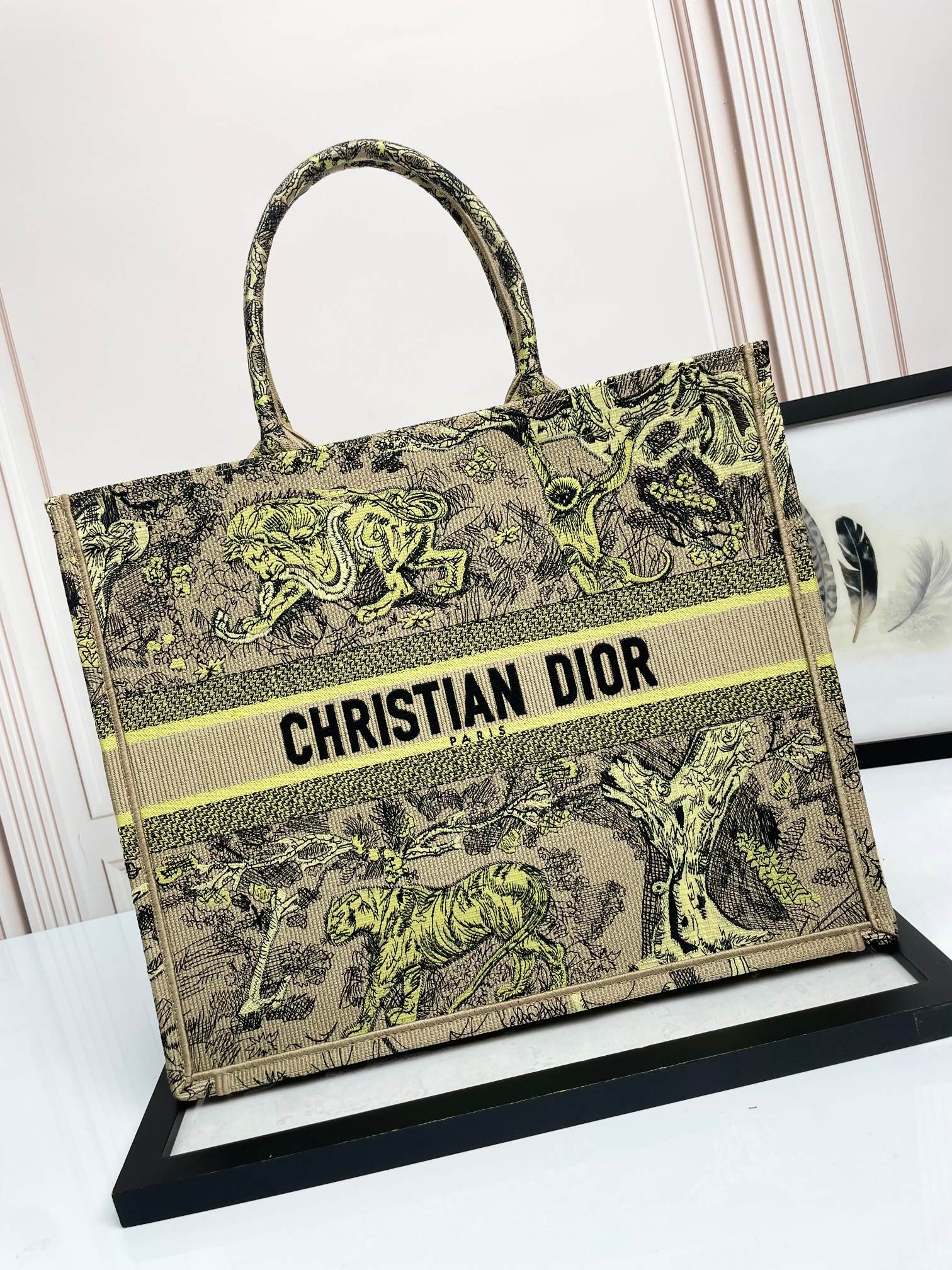 TOP Christian Dior Book Tote Bag 3 Sizes - Yellow