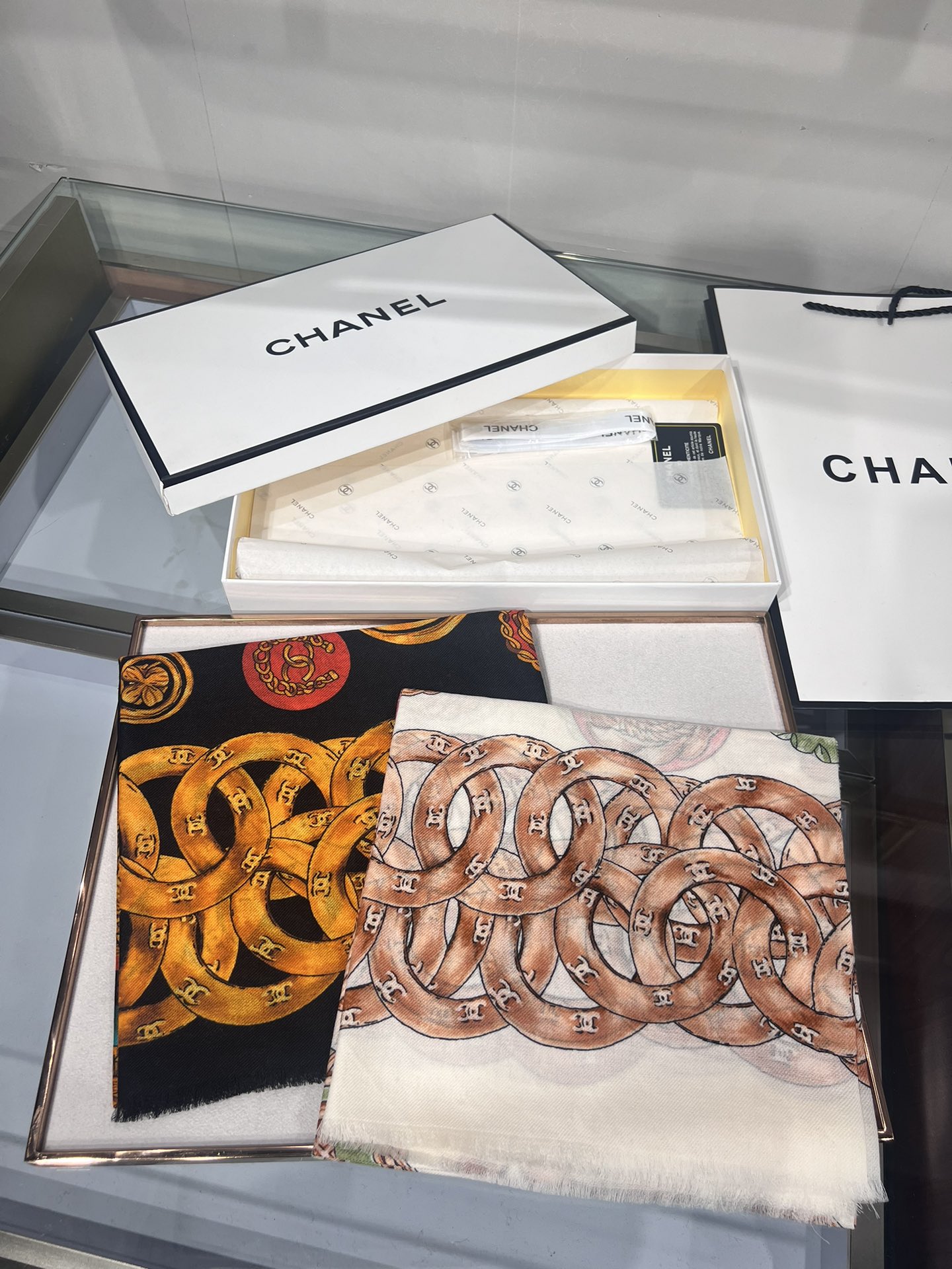 TOP CHANEL  Square Scarf 110*110cm - 2 Colors