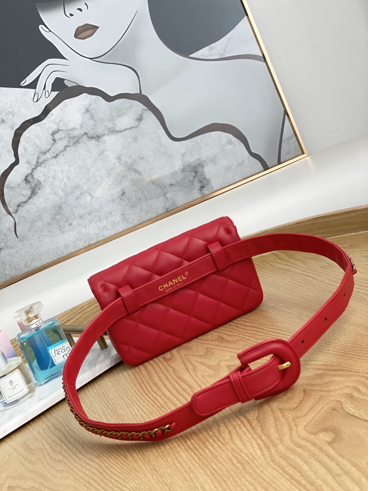 TOP CHANEL Lambskin Gold Buckle Belt Bags 18x3.5x12cm - Red