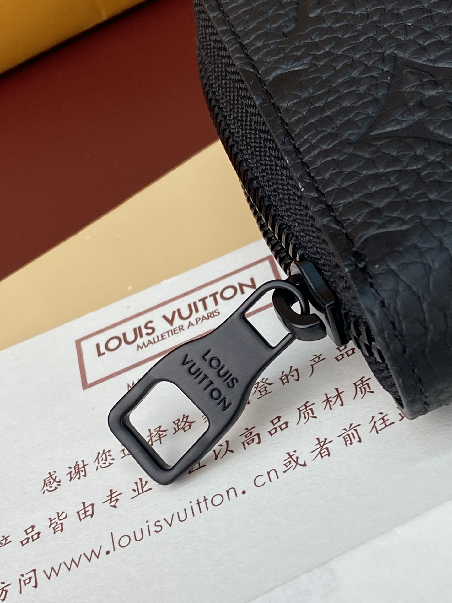TOP Louis Vuitton LV Zippy Wallet Monogram Eclipse 21x10x2.5cm - Black