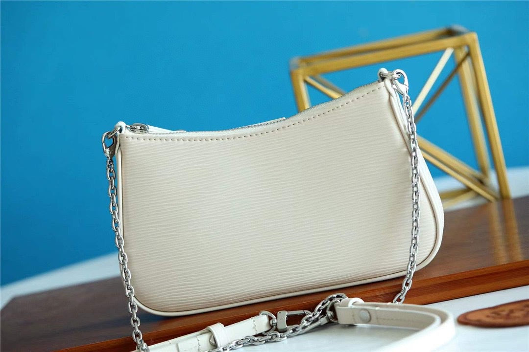 TOP Louis Vuitton LV L*V Epi Easy Pouch on Strap 19 x  10.5 x  3cm- White