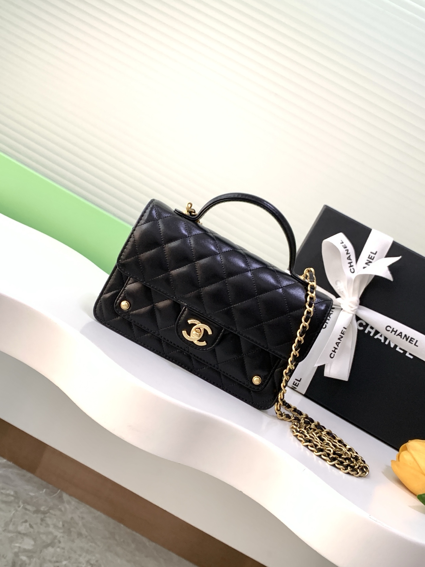 TOP CHANEL CoCo Handle Bag  12.3-19-5 cm - 2 Colors