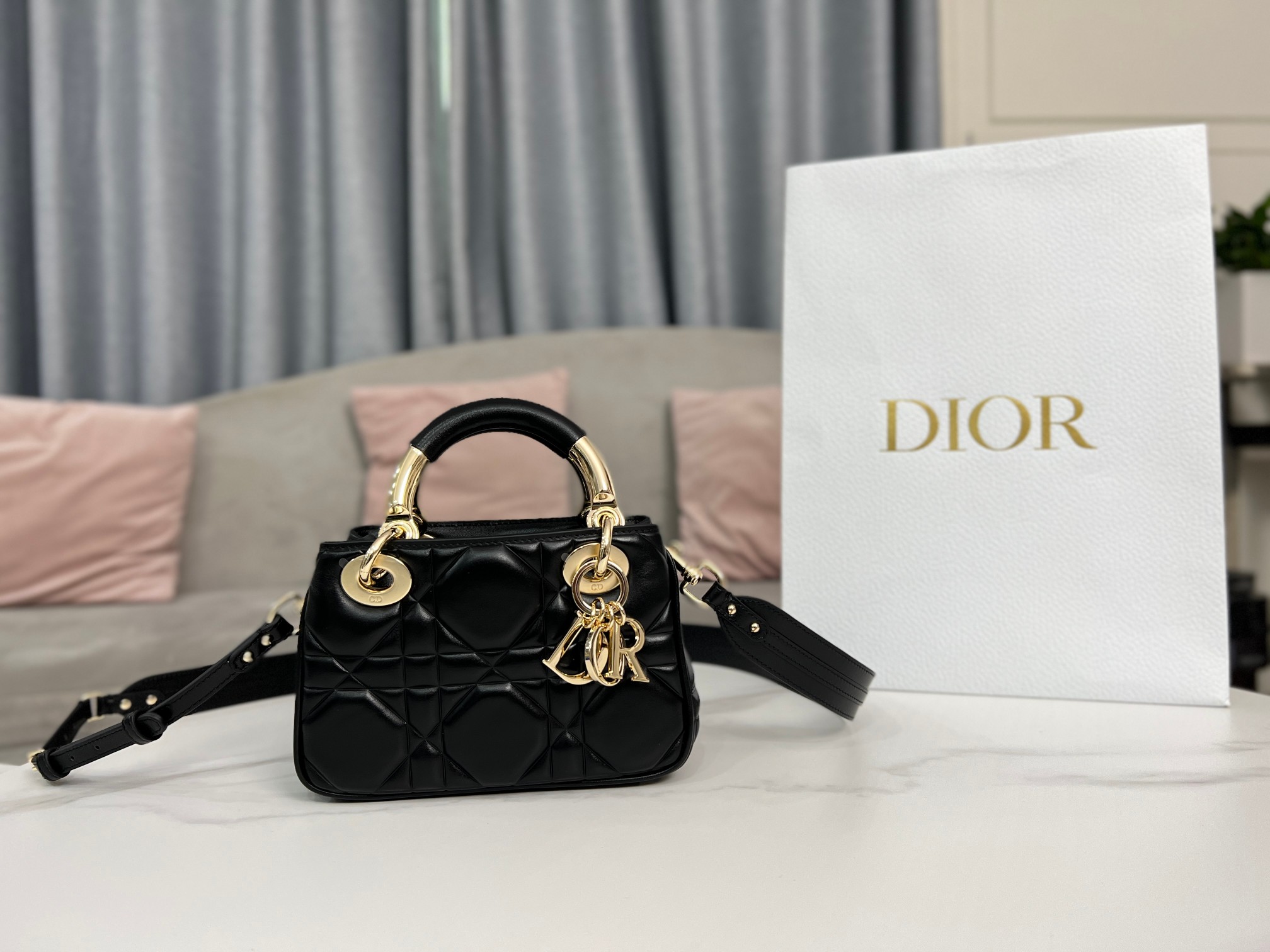 TOP Christian Dior Lady Christian Dior HandBag Small 19*13*8cm - Black