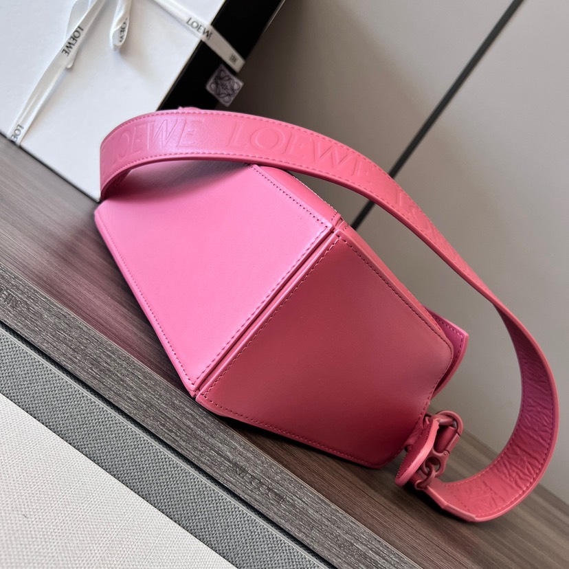 Loewe Small Puzzle Pink(Replica)