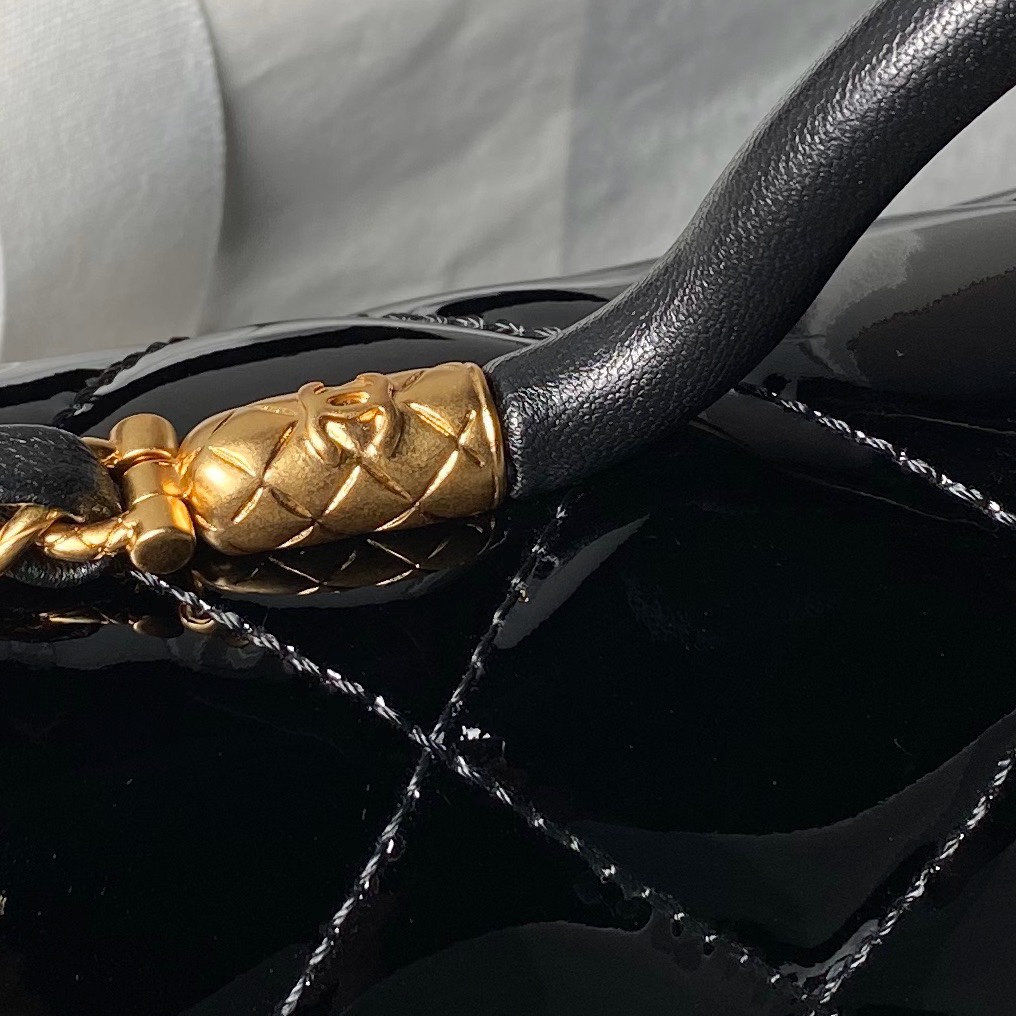 TOP CHANEL Patent Leather Bag 13×18×8cm/17×21×8.5cm - GHW - Black