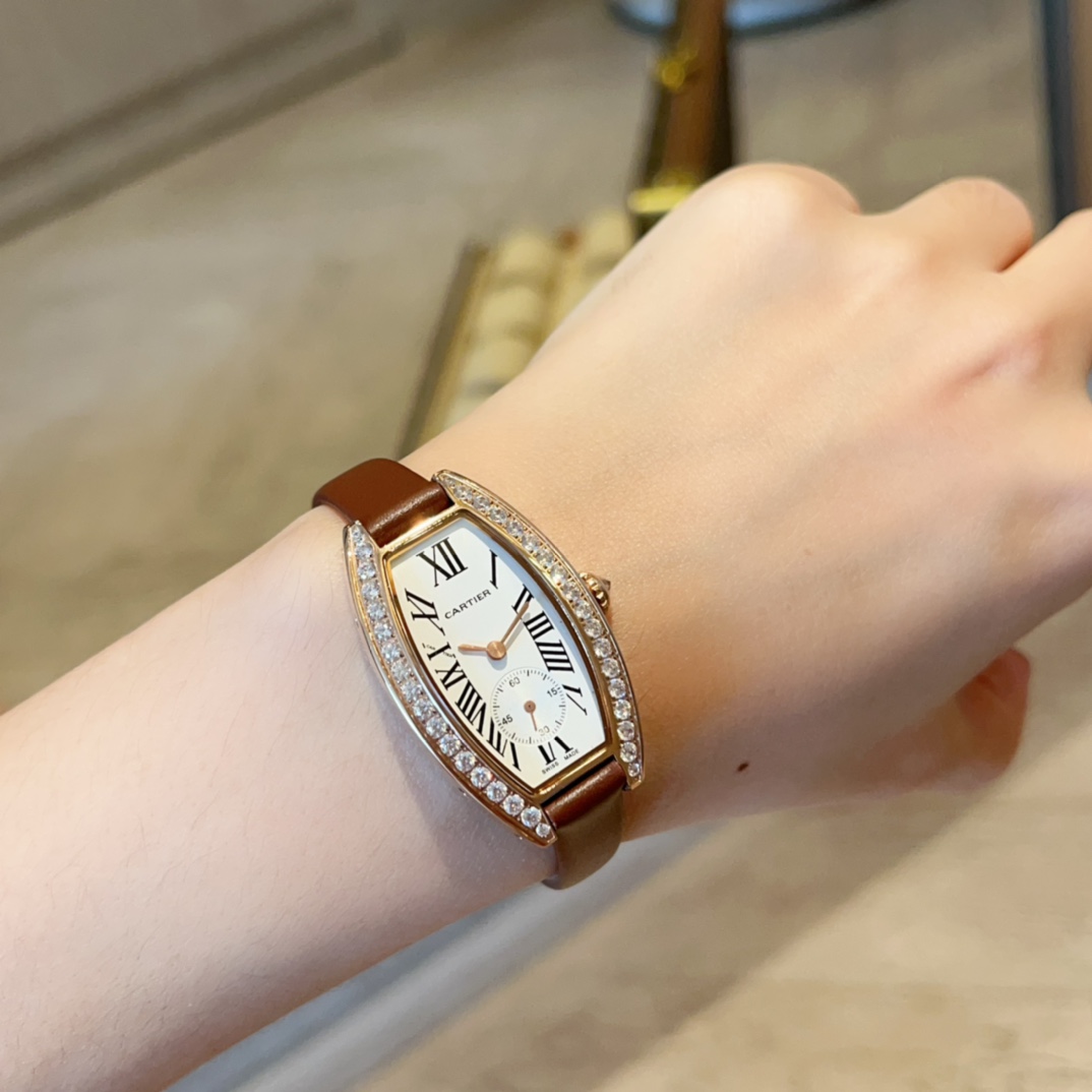 TOP Cartier Mini Lady Watch 23X30mm -  5 Colors