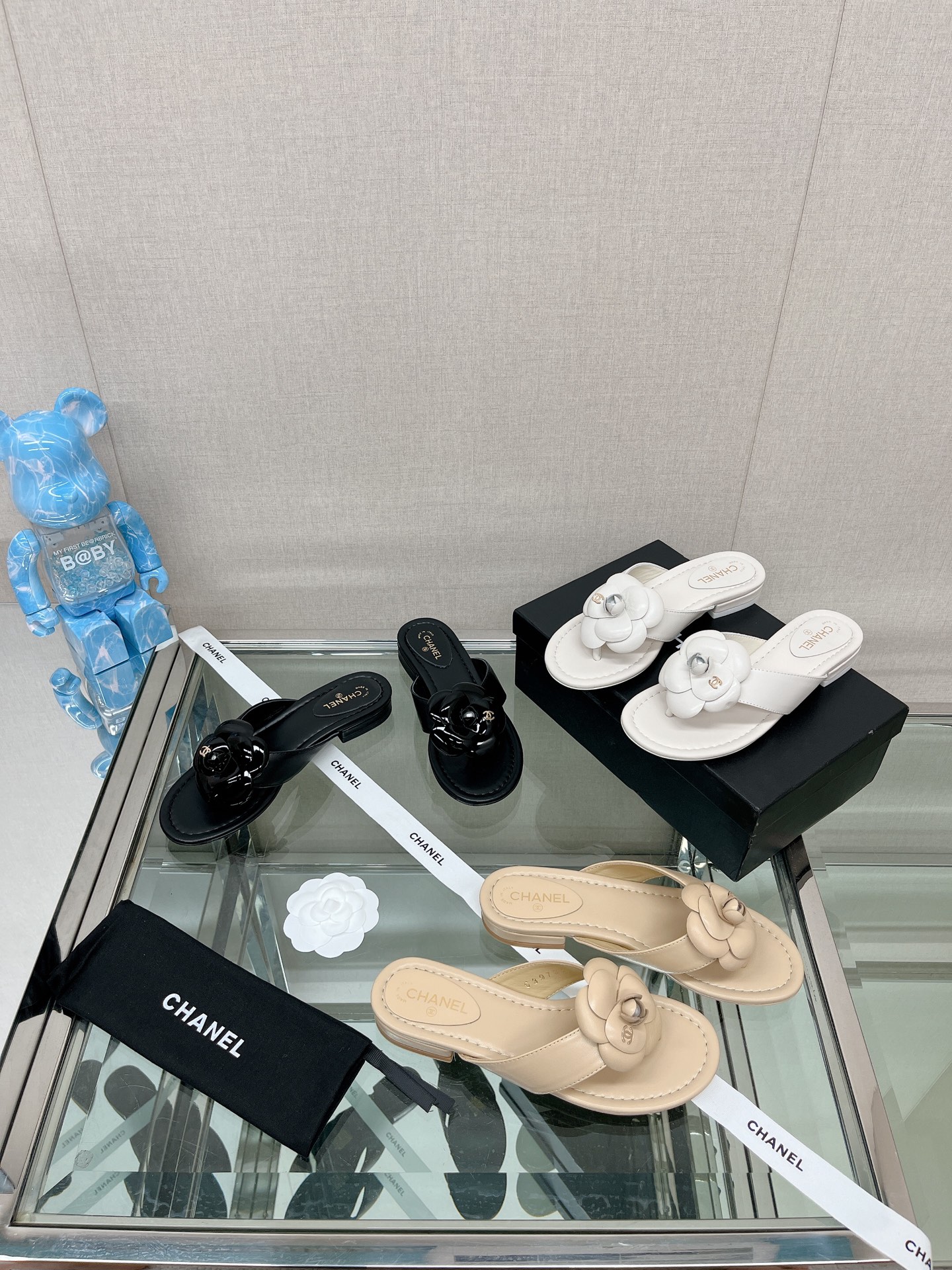 TOP CHANEL Camellia Slippers - 3 Colour