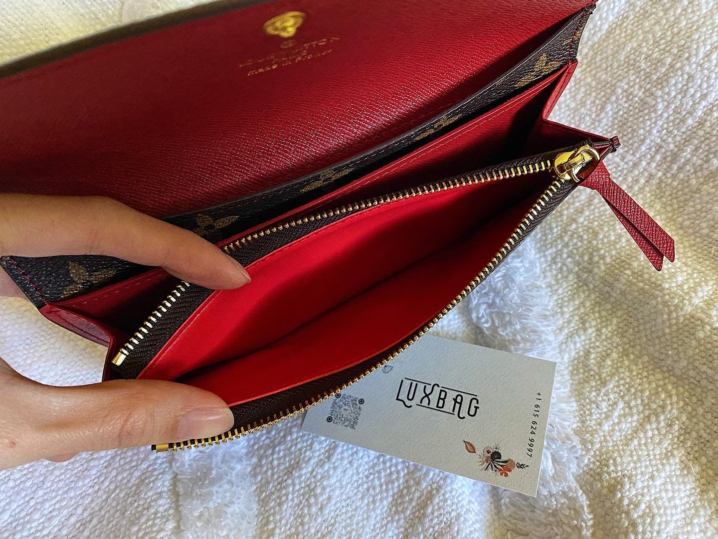 TOP Louis Vuitton LV Emilie Wallet Monogram Canvas