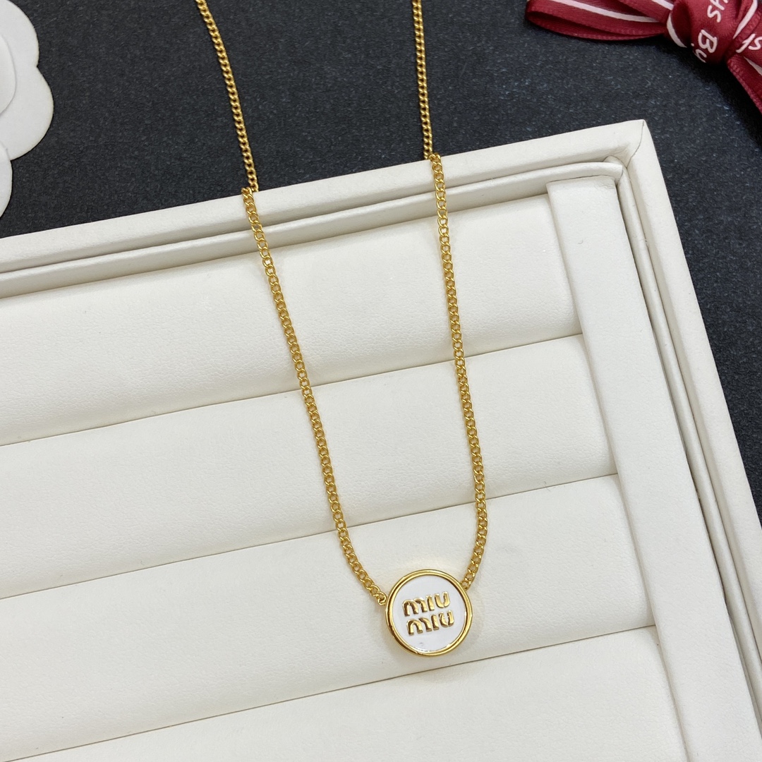TOP Miu Miu Necklace - 4 Colour