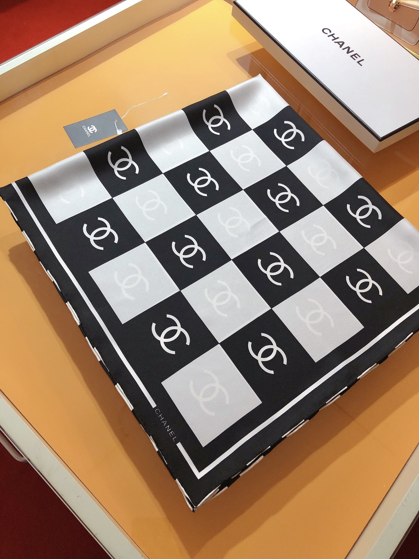 TOP CHANEL Checkerboard Silk Scarf 90 x 90 cm