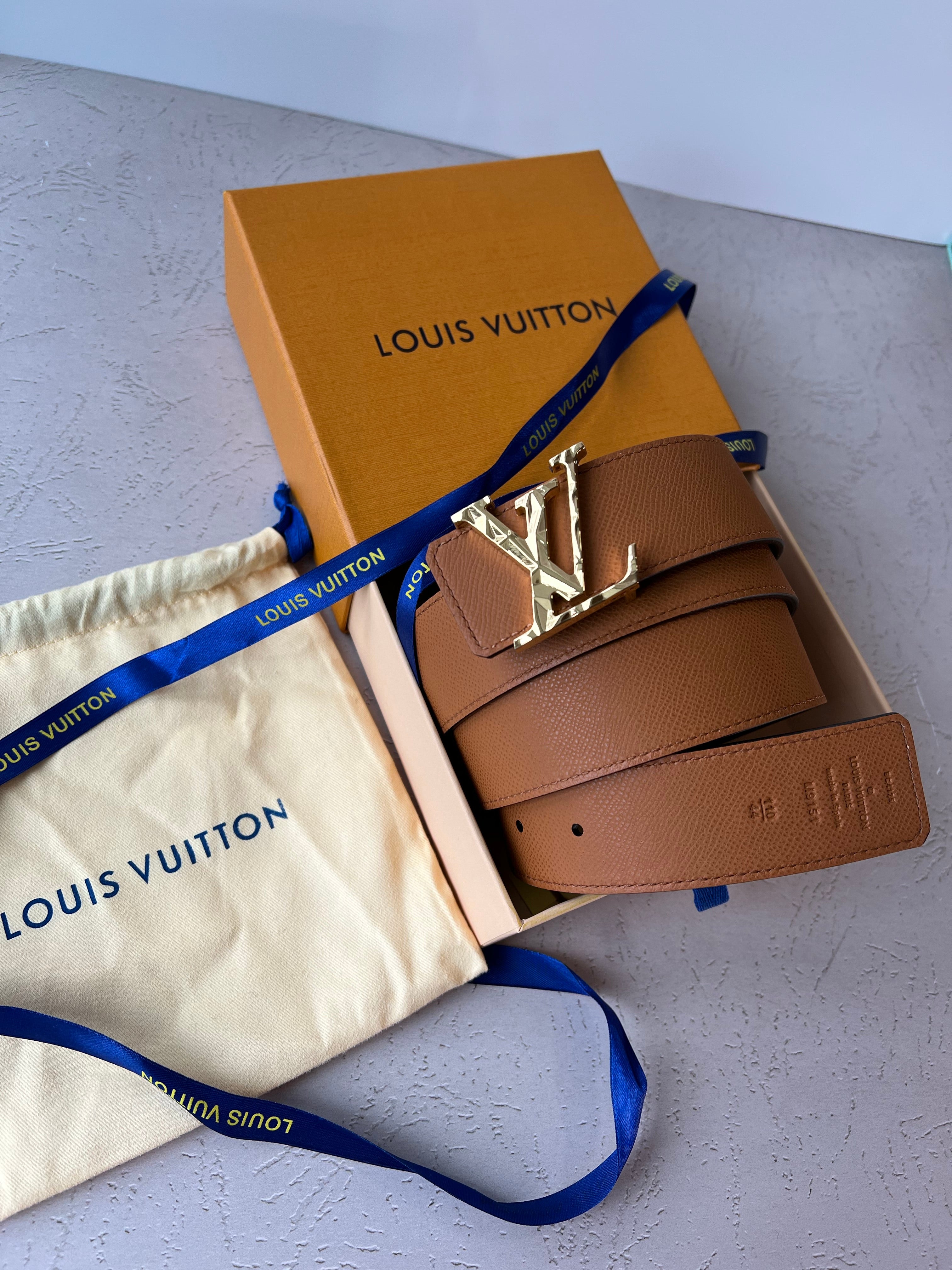 TOP Louis Vuitton LV Epi Leather Reversible Belts Structure Face - Brown