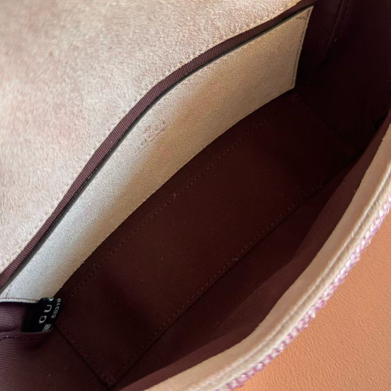 Gucci Marmont Crystal-Embellished Small Shoulder Bag (7A regular version)