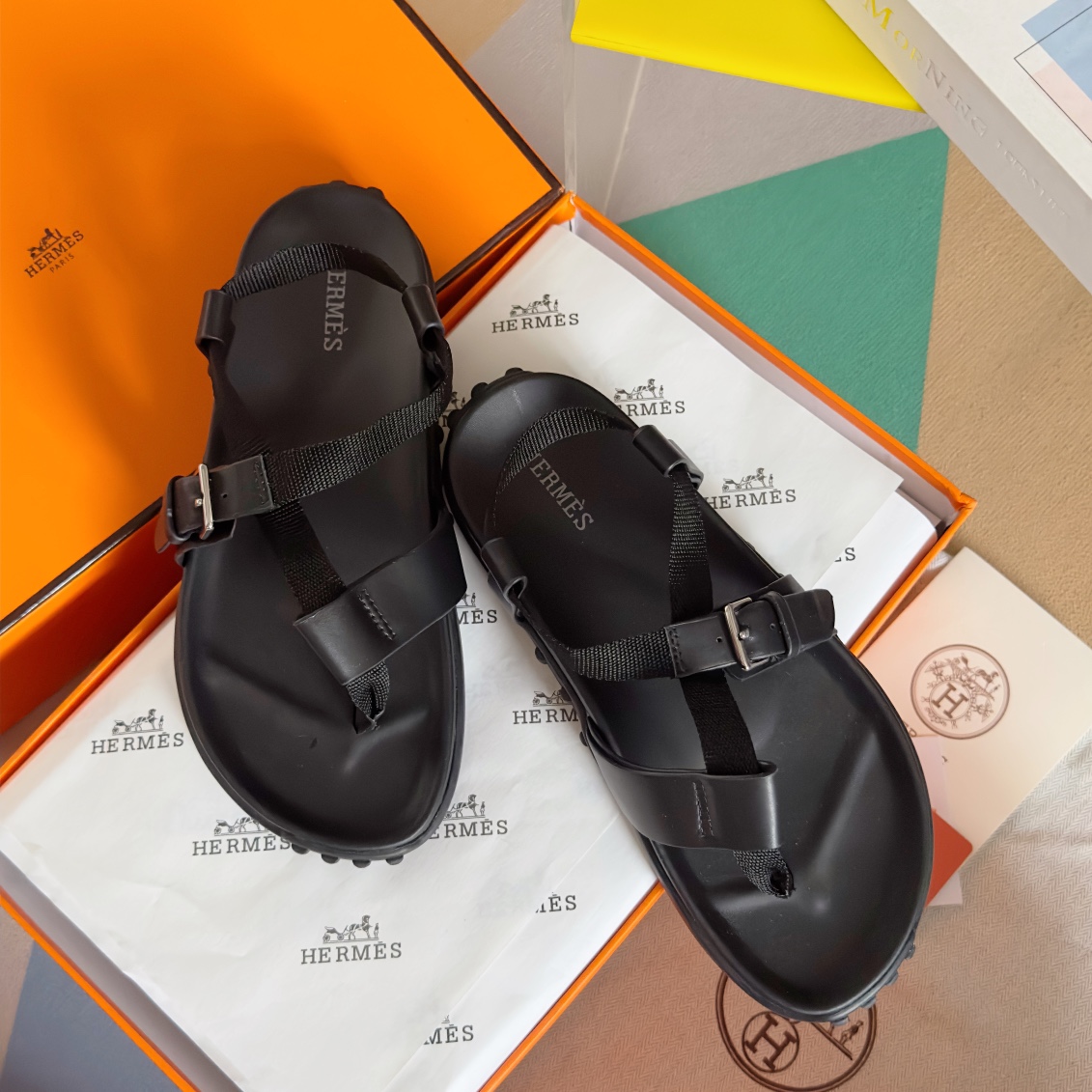 TOP HERMES Cross Sandals - 4 Colors