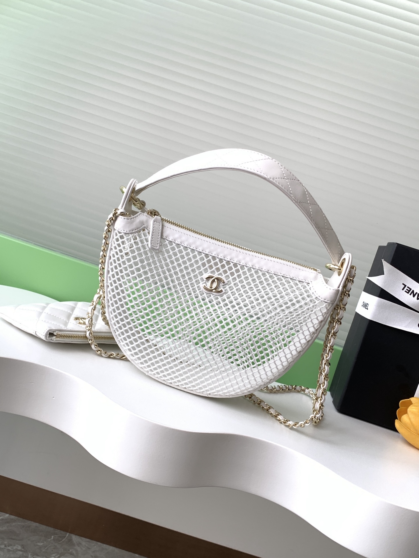 TOP CHANEL Hollow Mesh Moon Bag 22*15*6cm - GHW - 2 Colour