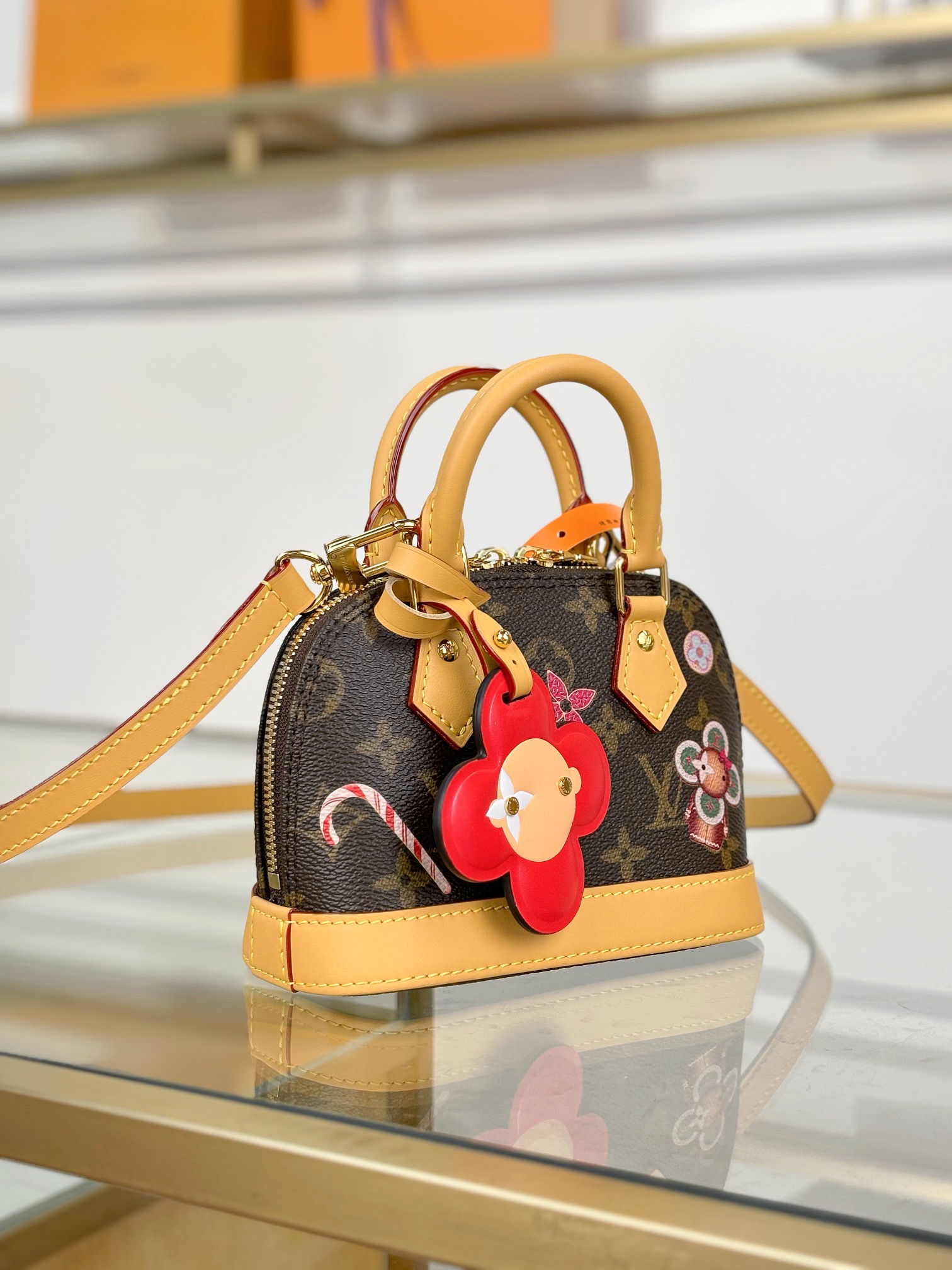 TOP Louis Vuitton LV Christmas Limited NANO ALMA Bag 18x12x8cm - Brown