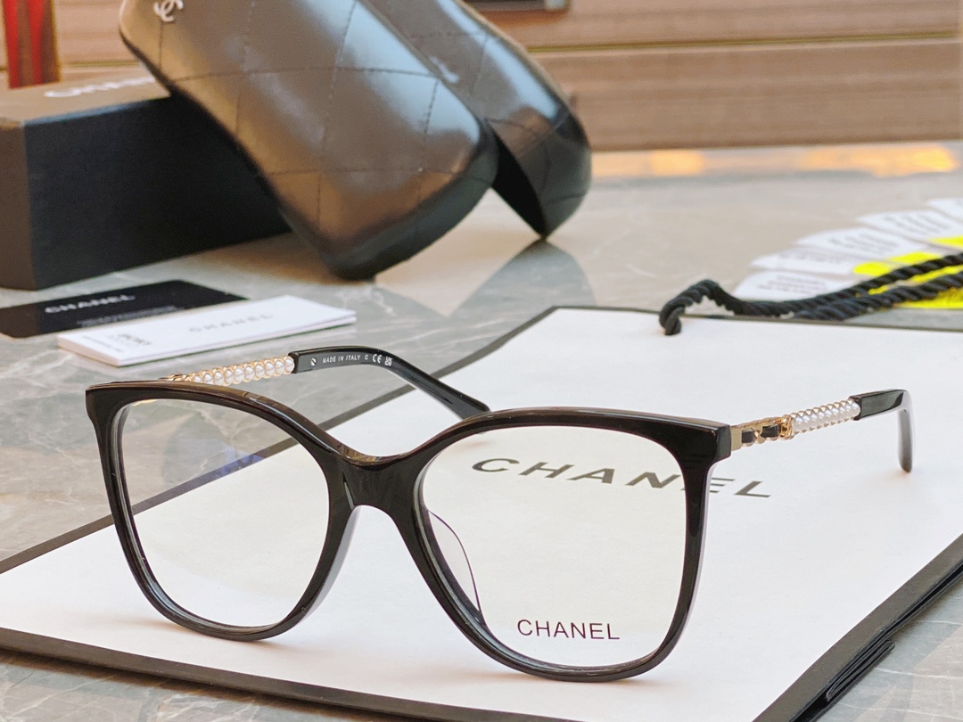 TOP CHANEL Sunglasses - 6 Colors