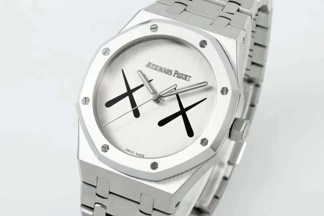 TOP Audemars Piguet × kaws Watch-Sliver