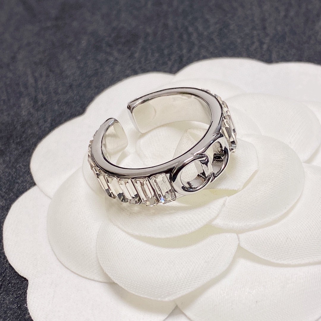 TOP Christian Dior CD letter ring - Silver