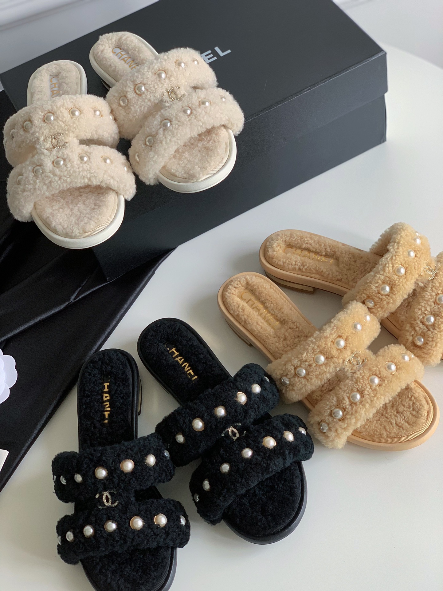 TOP CHANEL Wool Slippers - 3 Colors