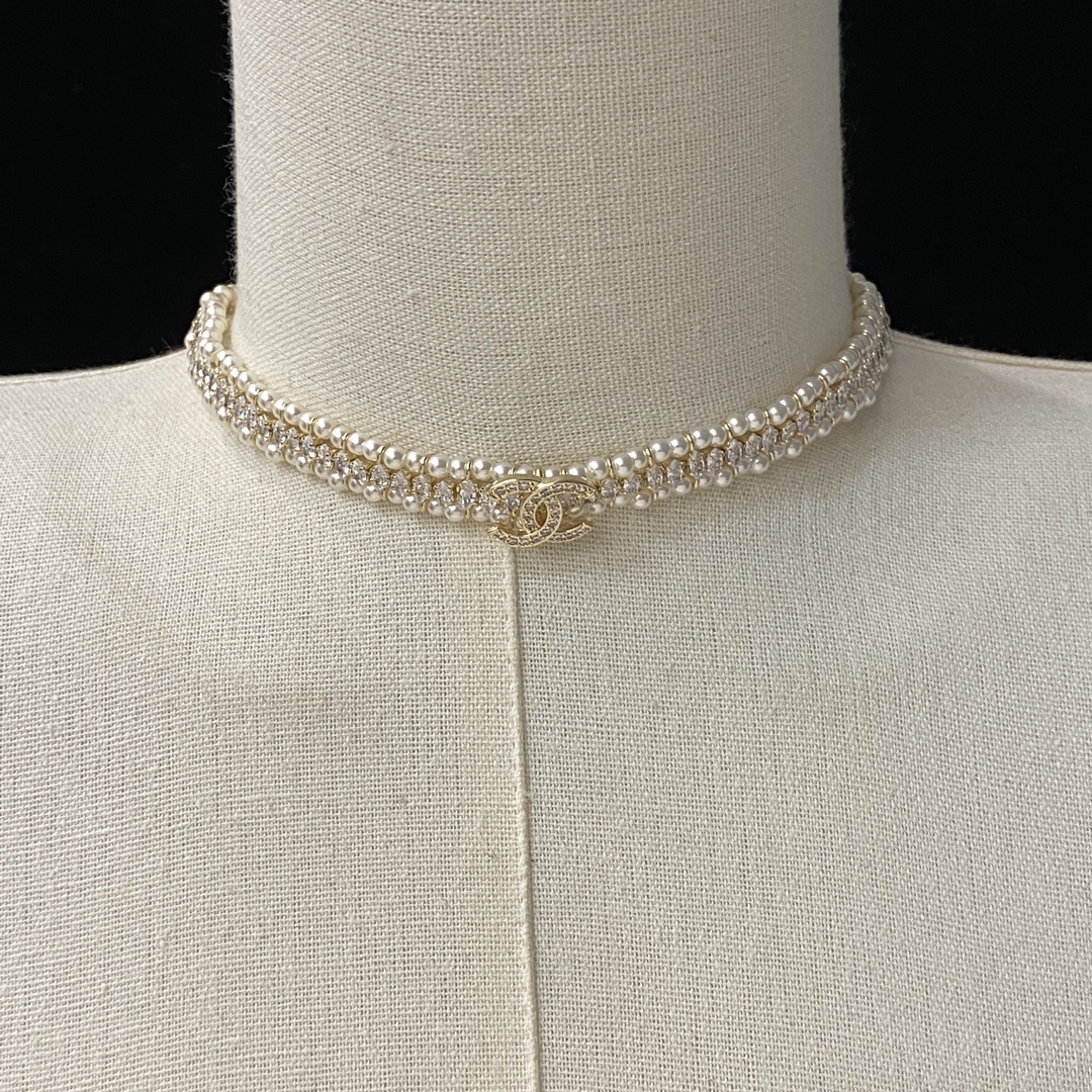 TOP CHANEL Necklace - Gold