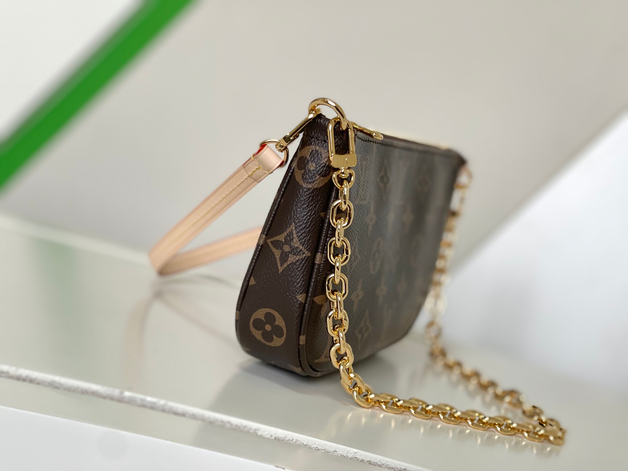 TOP Louis Vuitton LV Monogram Pochette Accessories Bag - 23.5x13.5x4CM