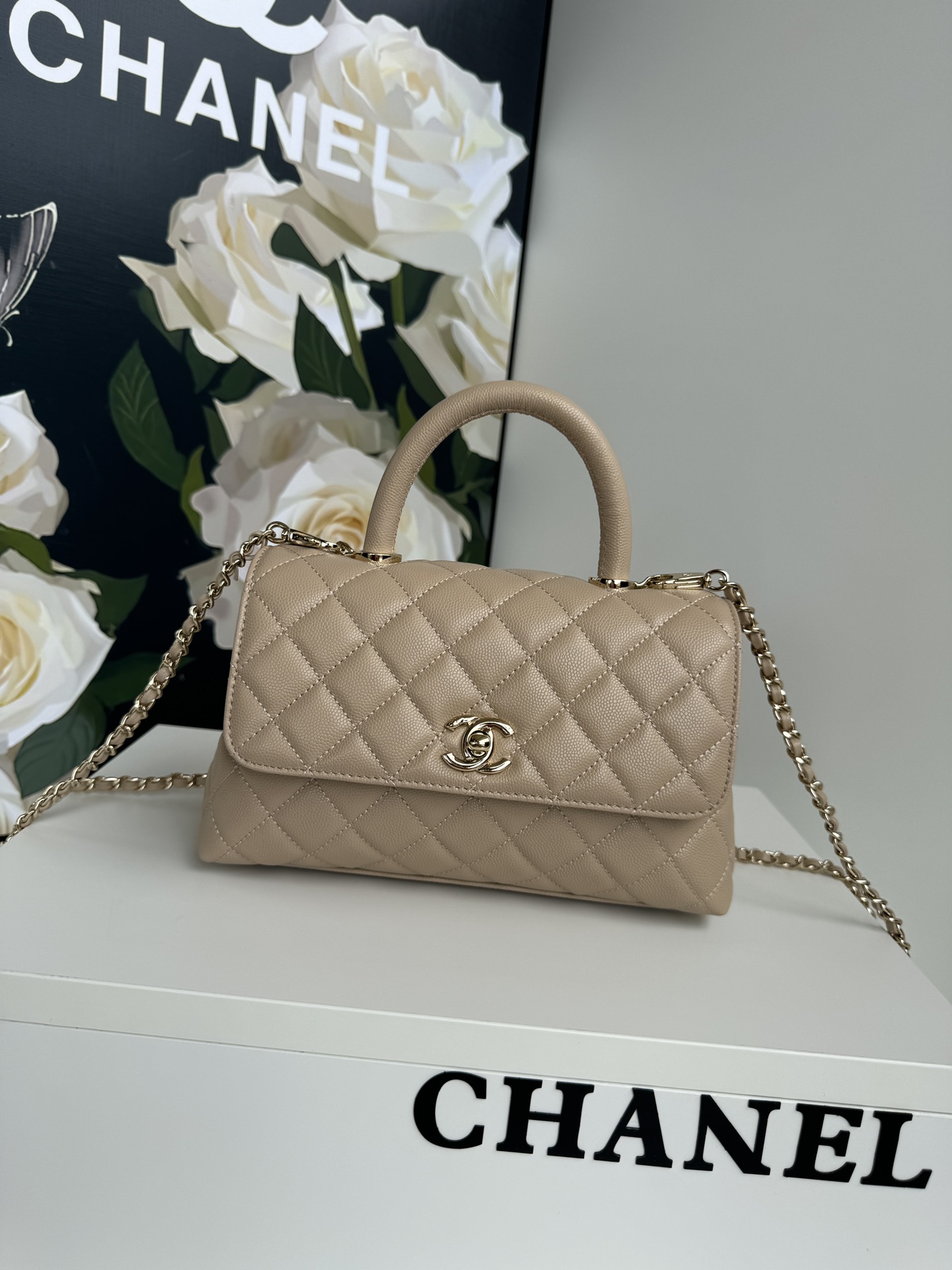 TOP Chanel CoCo Handle Bags Cowhide with Lambskin lining 23cm/28cm - Beige&GHW