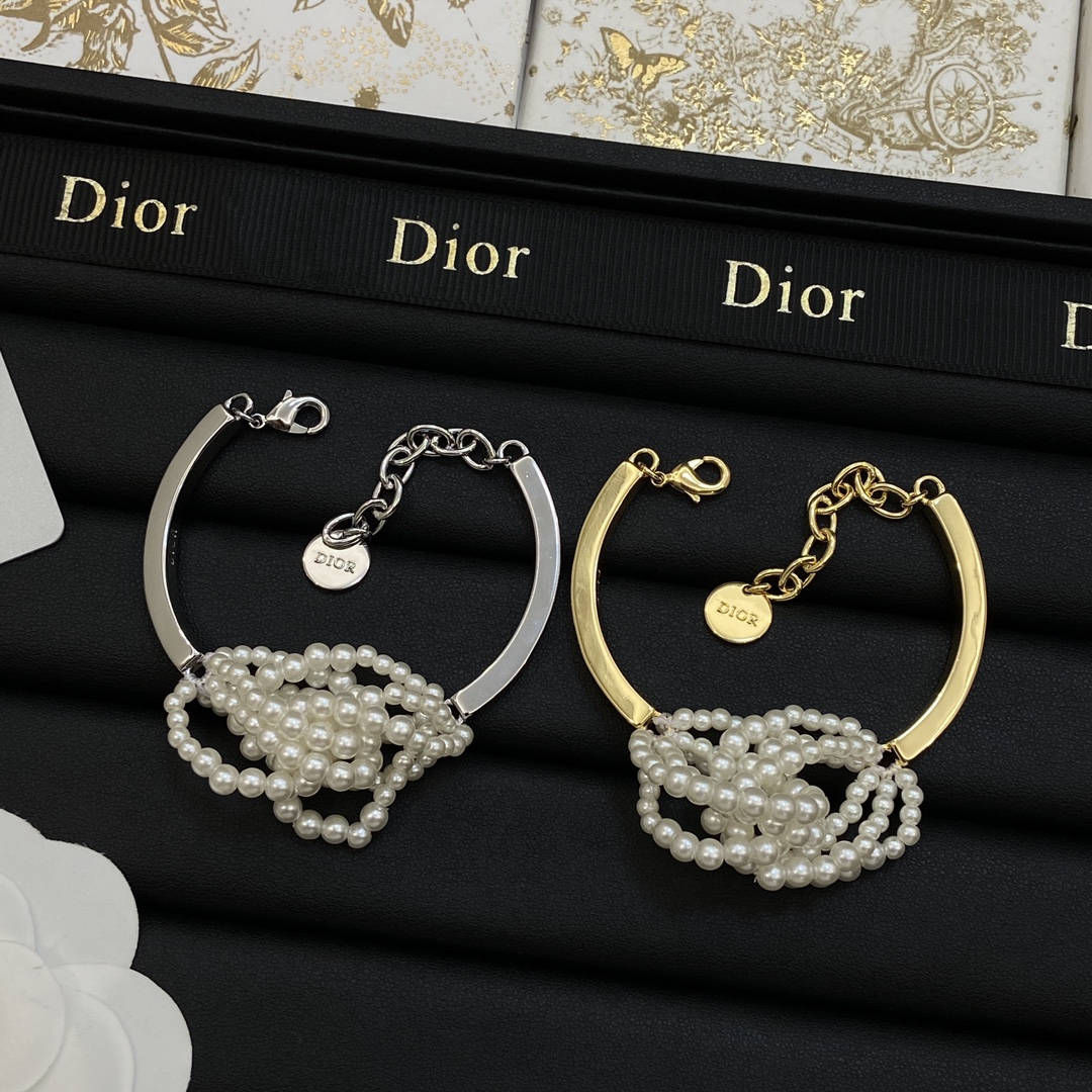 TOP Christian Dior CD Bracelet - 2 Colors