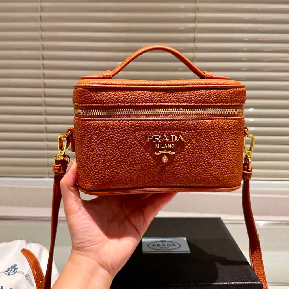 Prada Leather Makeup Bag (Replica)