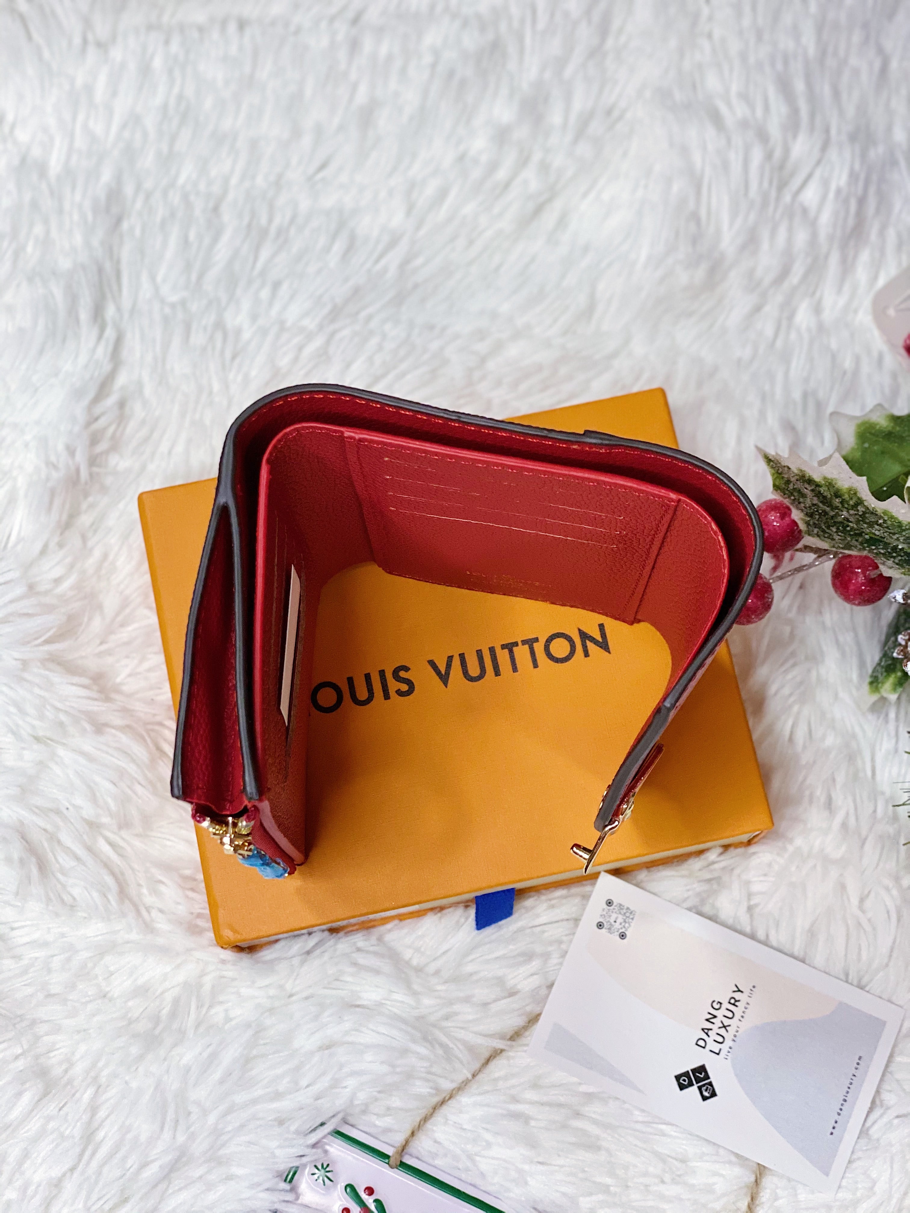 TOP Louis Vuitton LV LV Pallas Compact Wallet