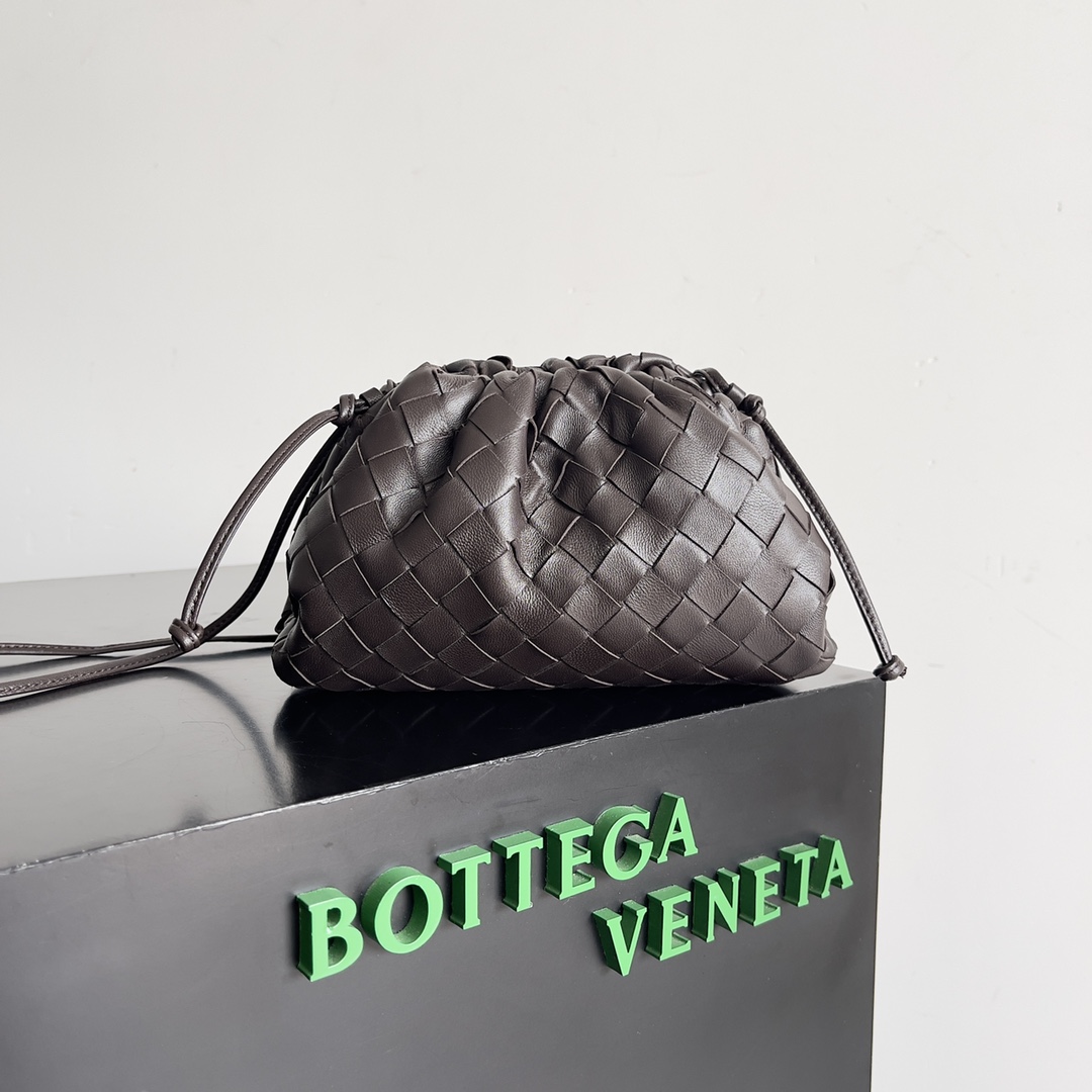 TOP Bottega Veneta BV Mini Pouch Bags 22x12x7cm - Brown