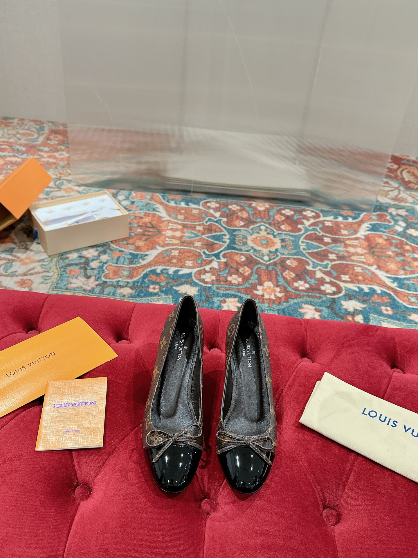 TOP Louis Vuitton LV Urban Twist Pumps - 6 Colors