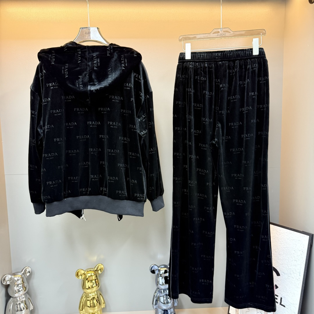 TOP Prada Hooded Jacket + Pants Set - Black