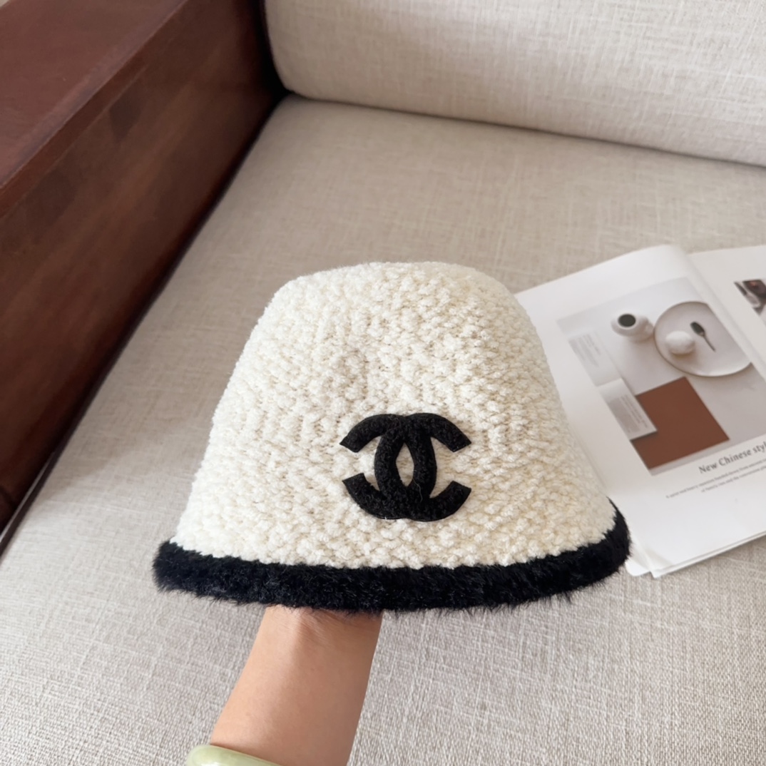 TOP CHANEL Bucket Hat - 2 Colors