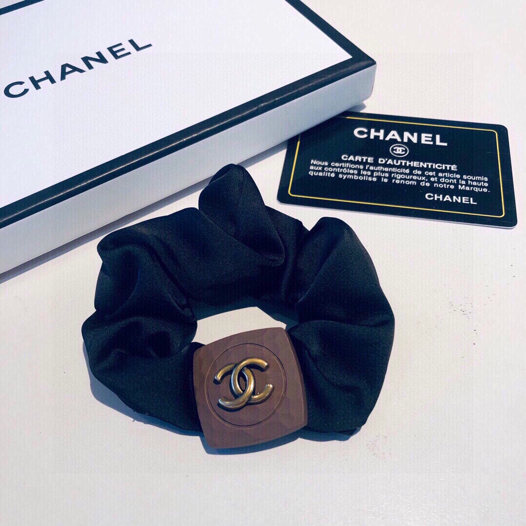 TOP CHANEL A versatile headband - 2 Colors