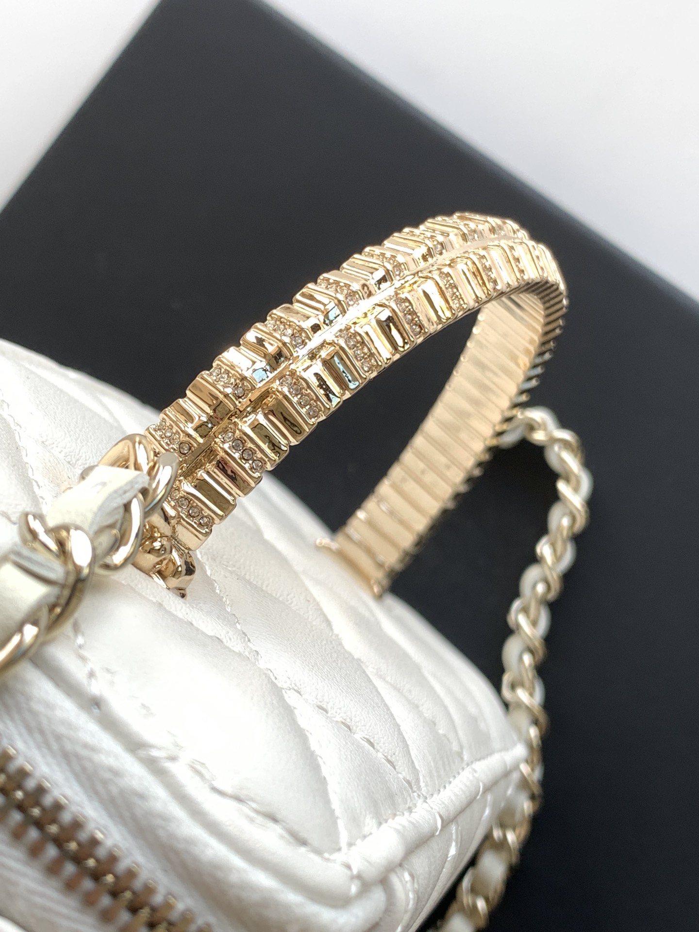 TOP CHANEL Vanity Case Lambskin with Diamonds Handle 8.5x11x7cm/9.5x17x8cm - 4 Color