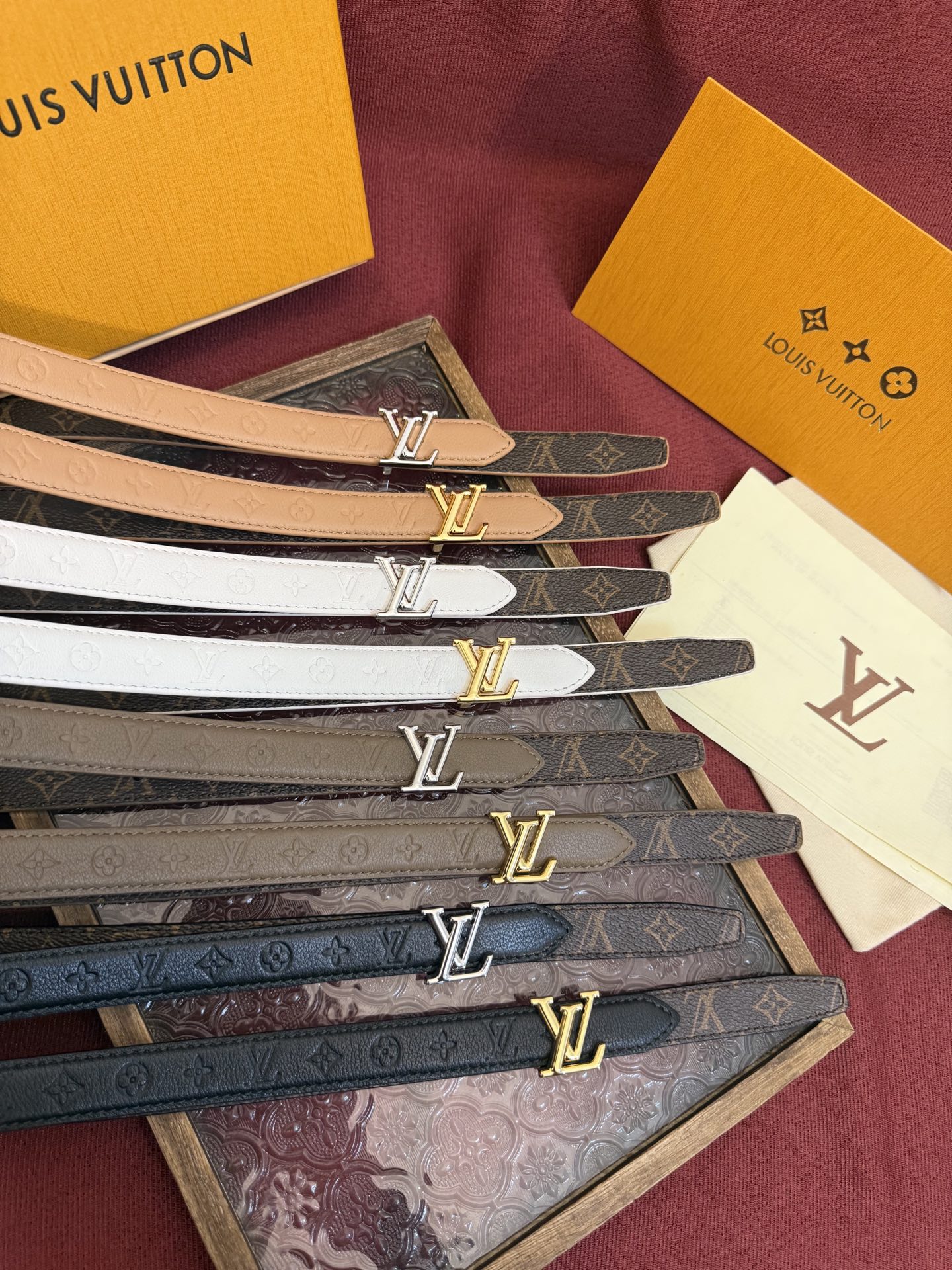 TOP Louis Vuitton LV Flowergram 20mm  Belt - 8 Colors